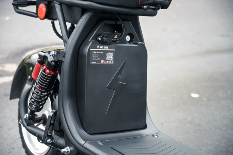 Электроскутер WHITE SIBERIA PRO 2500W в Казани