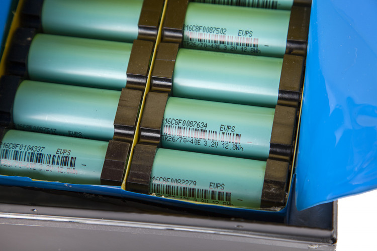 Тяговый железо-фосфатный аккумулятор RuTrike LiFePO4 60V48Ah (60А) в Казани