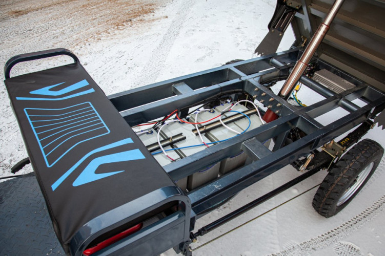 Грузовая электрическая тележка Rutrike Титан 2000 Гидравлика в Казани