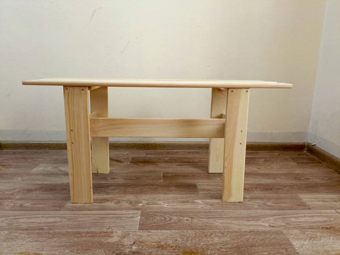 Лавка деревянная в Казани