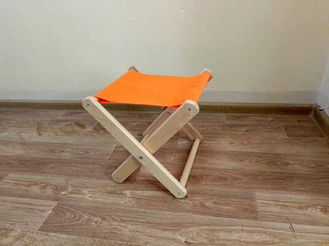 Табурет складной деревянный в Казани