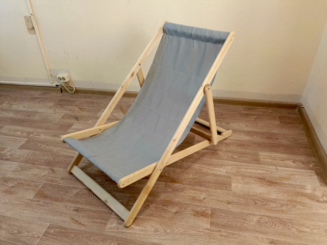 Кресло-шезлонг деревянное складное в Казани