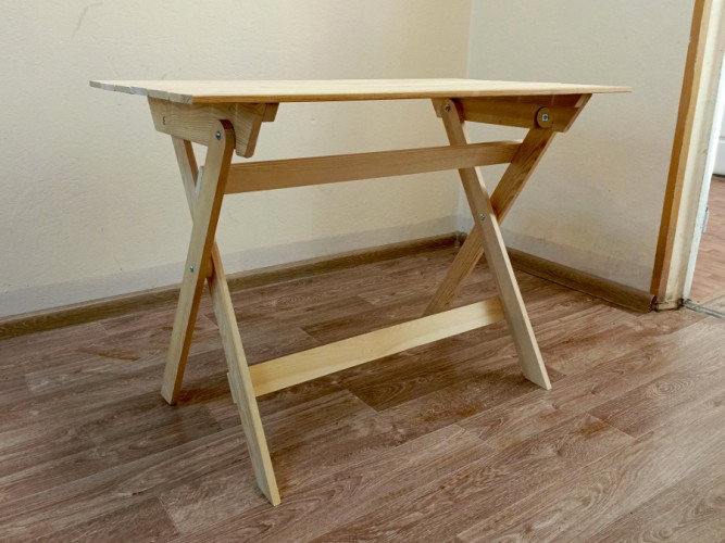 Стол складной деревянный в Казани