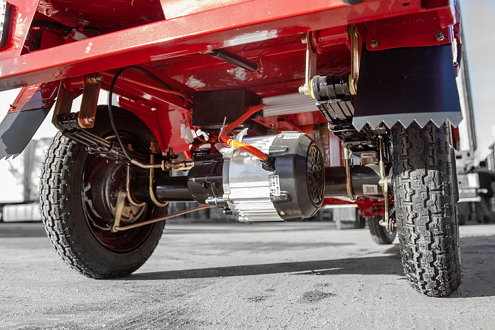 Грузовой электрический трицикл Rutrike Амулет 1100 в Казани